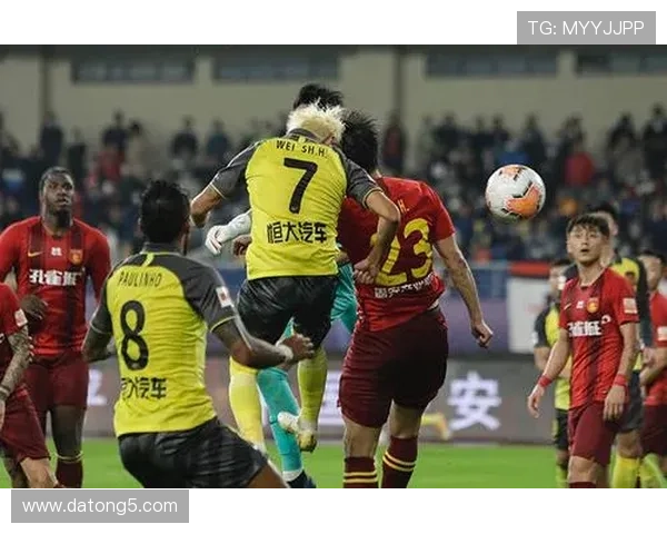 李弘权国家队首秀终场泪洒赛场